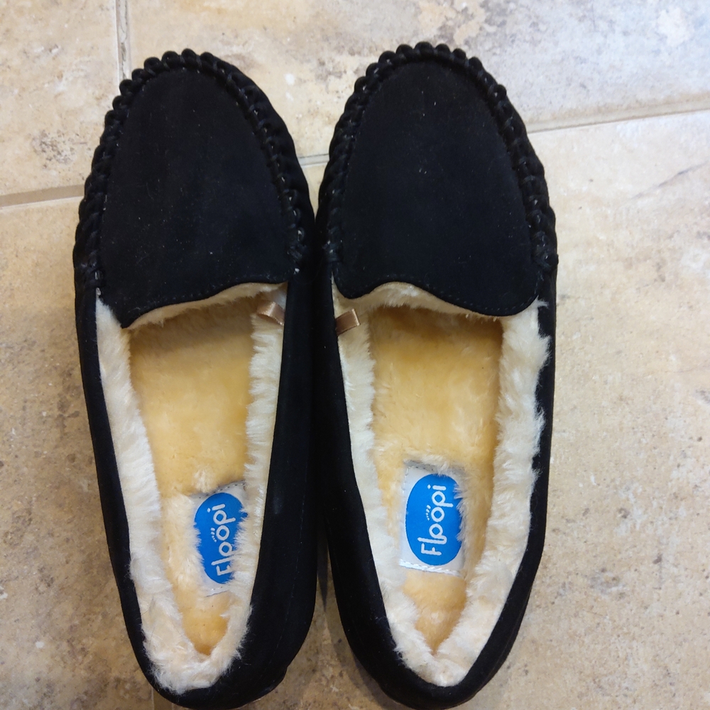 Floopy Women's Black Slippers